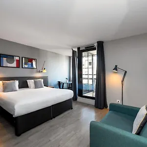 vizitați hotelul